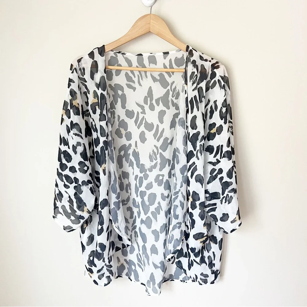 Unbranded Cheetah Print Open Front Swimsuit Coverup White Black XL - Picture 1 of 6